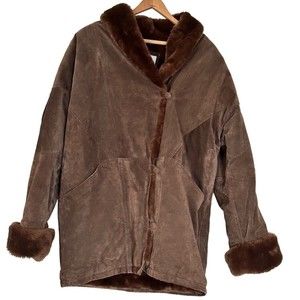 Charles Klein women’s Suede And faux fur Trim lined heavy Jacket size medium